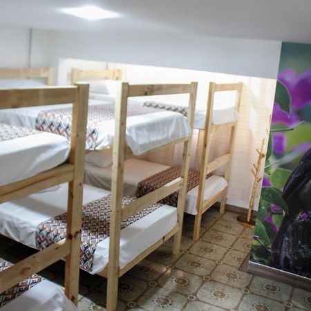 La Otra Mitad Hostel Armenia  Dış mekan fotoğraf